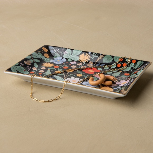 Rifle Paper Co. Catchall Tray - Strawberry Fields - Picture 3 of 5